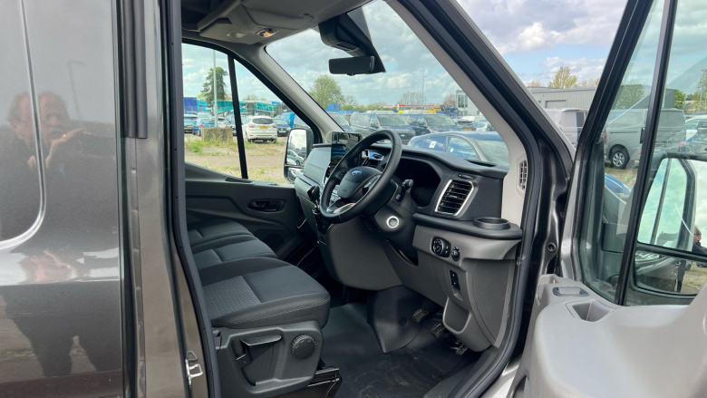 Ford Transit 350 L3 Diesel Fwd 2.0 EcoBlue 165ps H2 Limited Van [Nav]